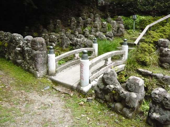 一条戻り橋とかさ