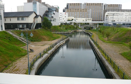 大阪湾に流れる川的な